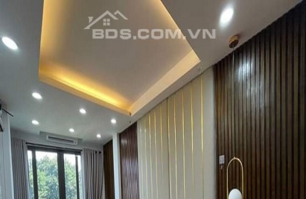 Bán đất nhà xưởng, KCN Quất Động Hà Nội DT 2500m2 đất, có xưởng 1700m2, trạm điện 450kva 2 cẩu trục